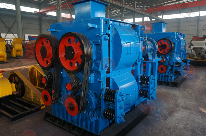 煤廠四輥破碎機(jī)